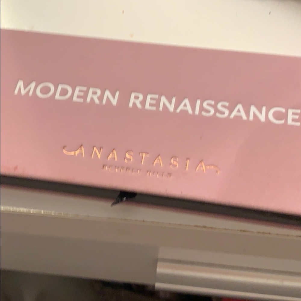 Modern Renaissance Palette